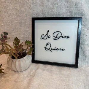 si dios quiere wall frame